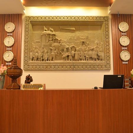 ตาซิน พาเลซ เอ โฮเต็ล Hotel งาปาลิ ภายนอก รูปภาพ