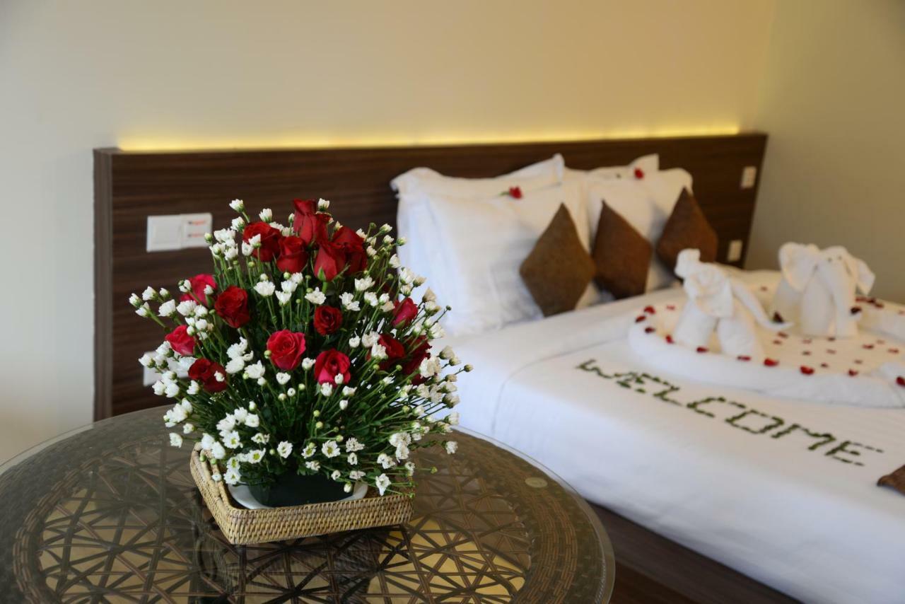 ตาซิน พาเลซ เอ โฮเต็ล Hotel งาปาลิ ภายนอก รูปภาพ